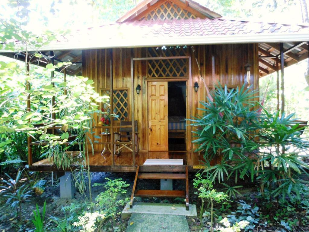 Coral Hill Bungalows Cahuita Bagian luar foto